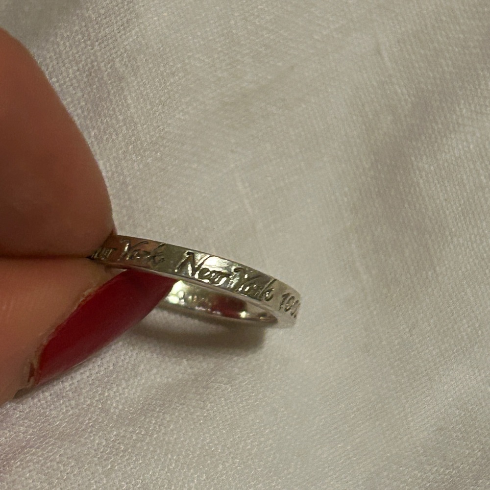 Tiffany & Co. Silver Engraved Band Ring on Blue 6.5 - Picture 7 of 11